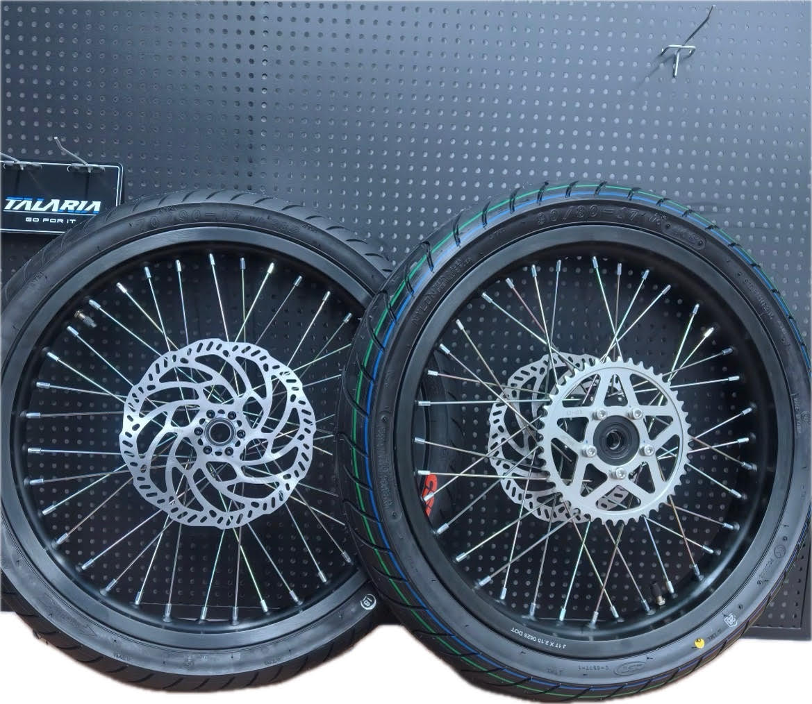 Surron Ultra Bee Supermotos